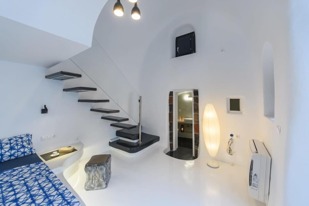 サントリーニSantorini Traditional Apt With Private Hot Tubアパートメント エクステリア 写真